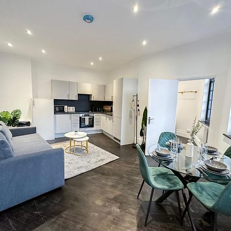 1-Bedroom Apartments In Shoreditch, Old Street, Hoxton Лондон Экстерьер фото