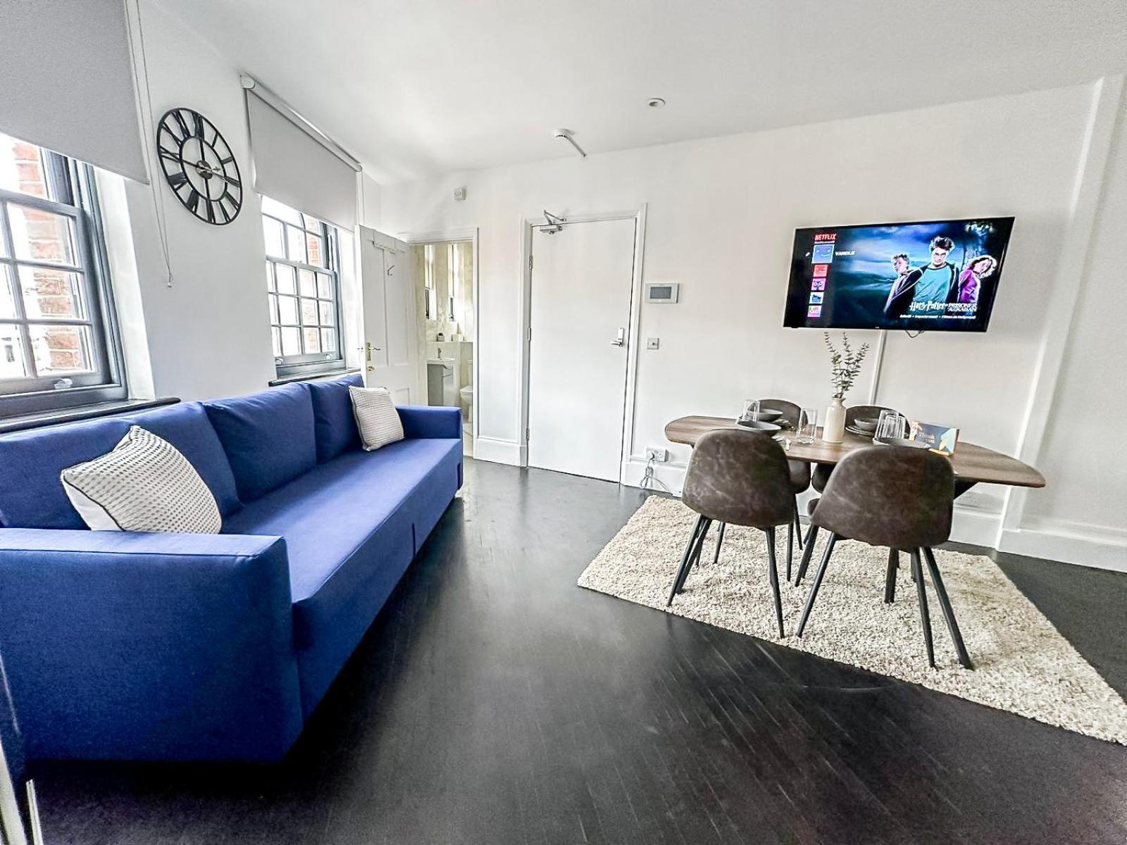 1-Bedroom Apartments In Shoreditch, Old Street, Hoxton Лондон Экстерьер фото